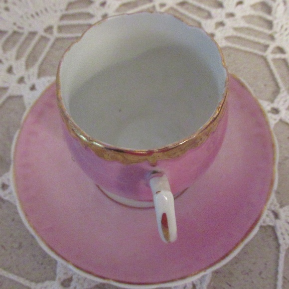 Bunn Andenken Pink, white & gold gilded tea cup - Picture 5 of 7